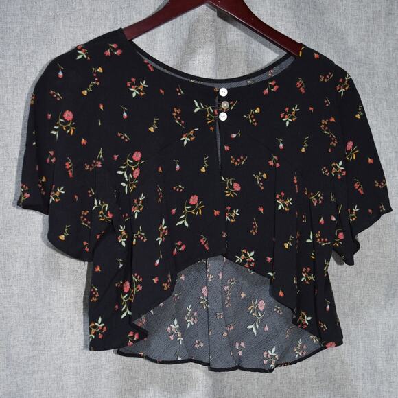 Kimchi Blue Black Floral Ruffle Hem Blouse Womens Medium - Picture 3 of 3